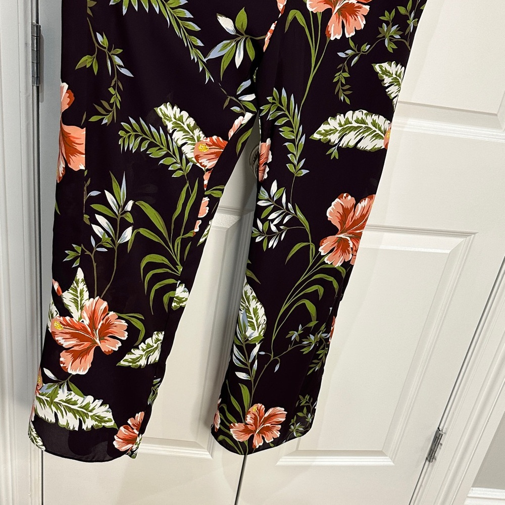 Adrianna Papell Floral Cold Shoulder Jumpsuit Wide Leg Flutter Sleeve Size 10 - Picture 4 of 10